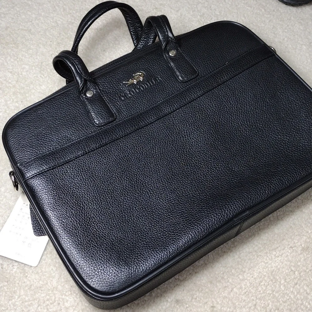 Crocodile brand unisex black pebbled leather bag. NWT.